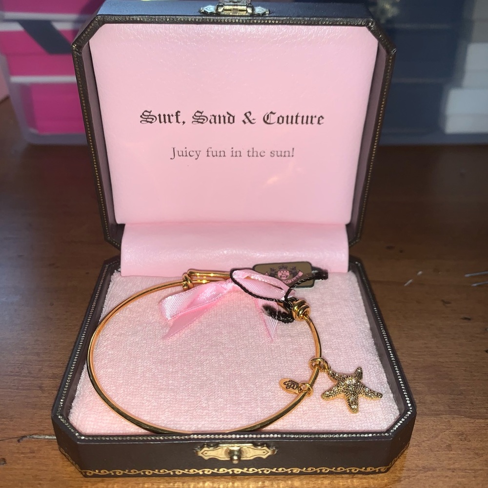 Retro Juicy Couture Pam & Gela Gold B-Star Fish Wish Bangle Bracelet